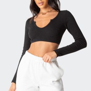 Romance Ribbed Crop Top