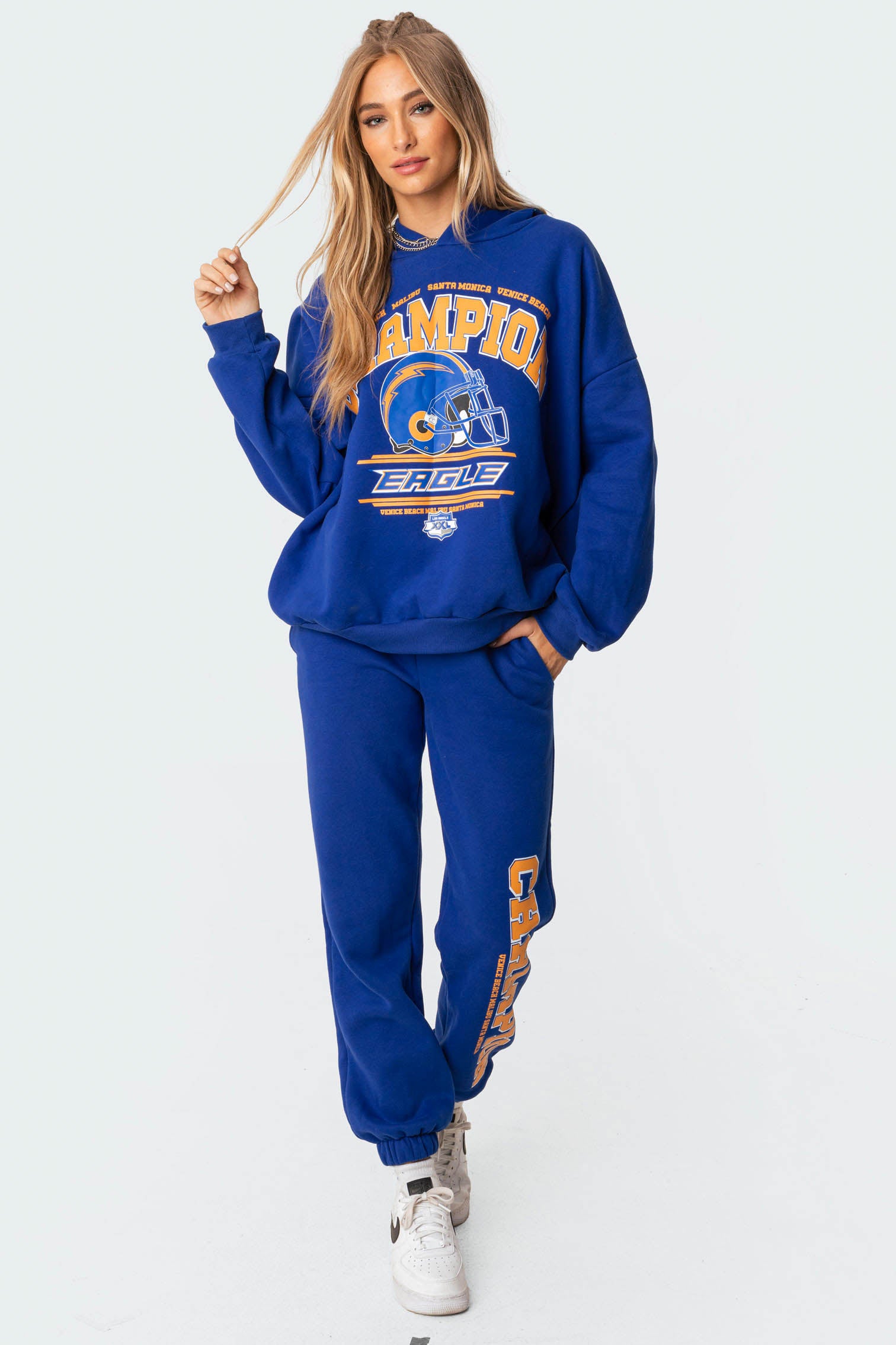 La Champion Oversized Hoodie - Image 3