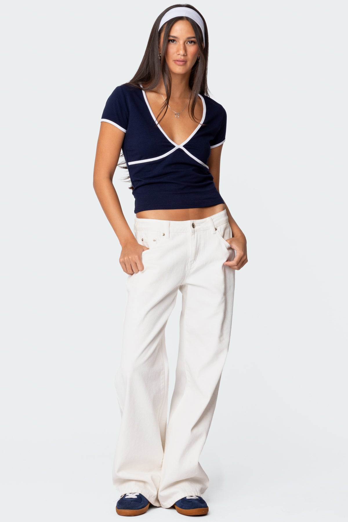 Alicia Contrast V Neck Top - Image 5