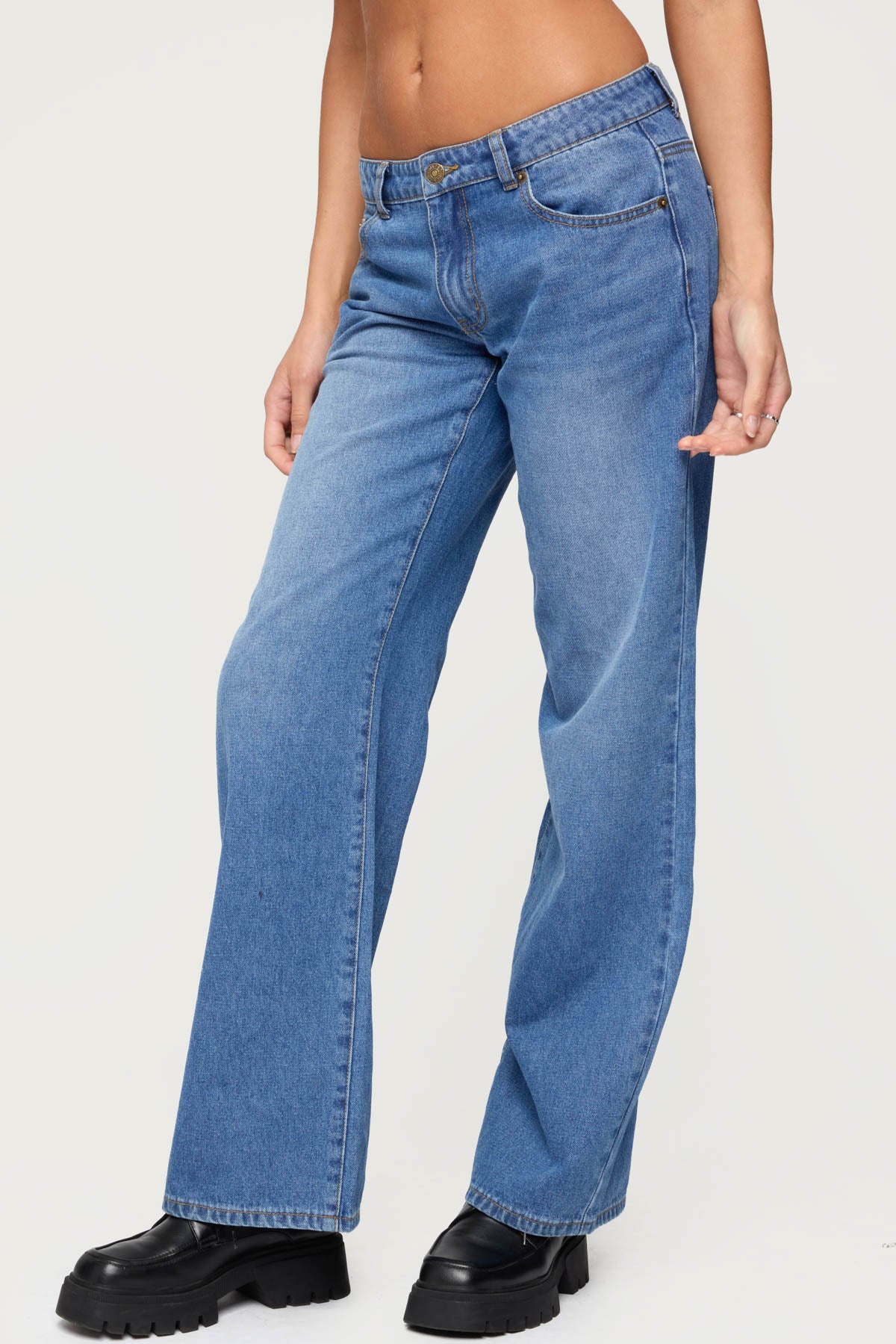 Nikoletta Straight Leg Low Rise Jeans - Image 3