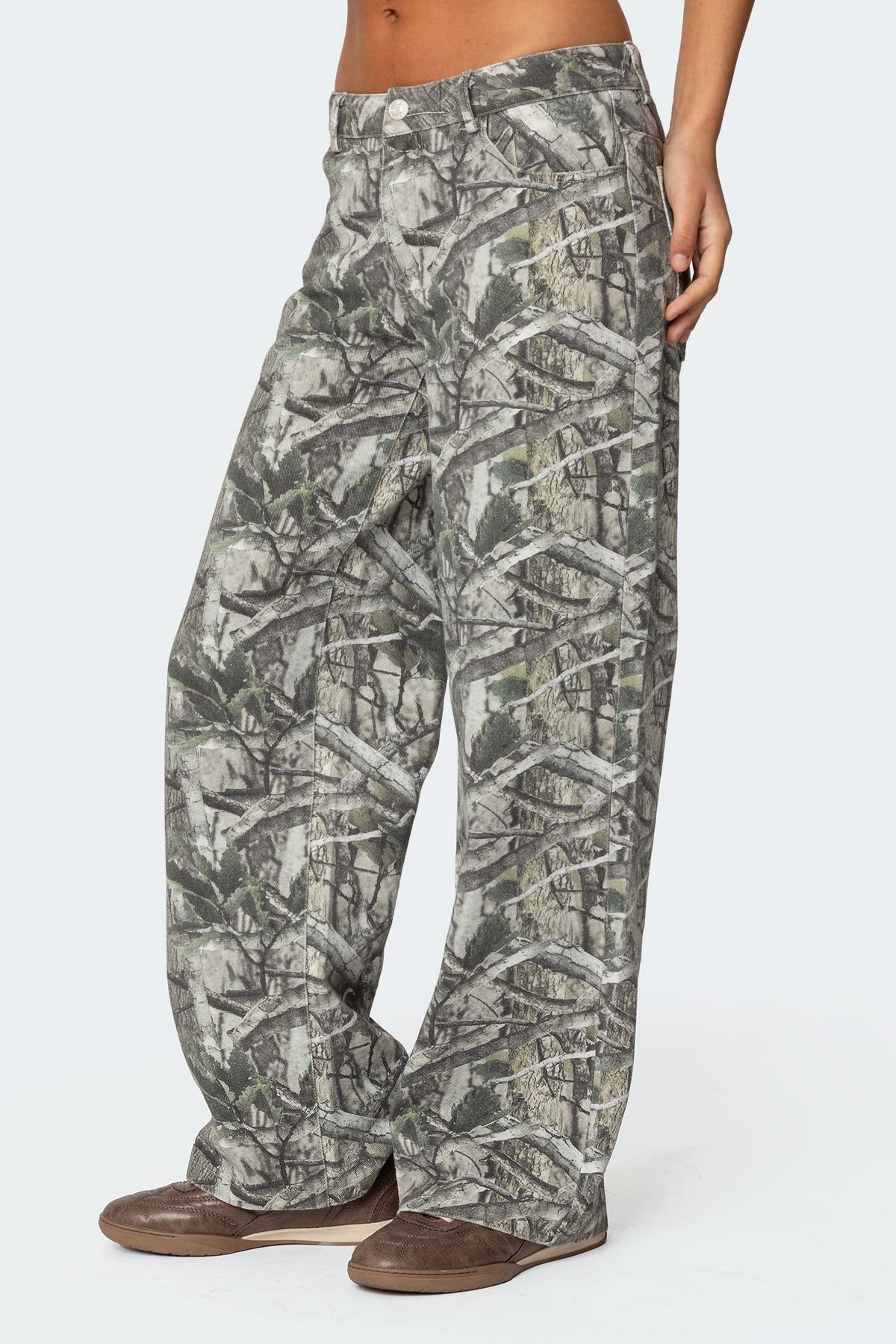 Camo & Bow Low Rise Jeans - Image 3