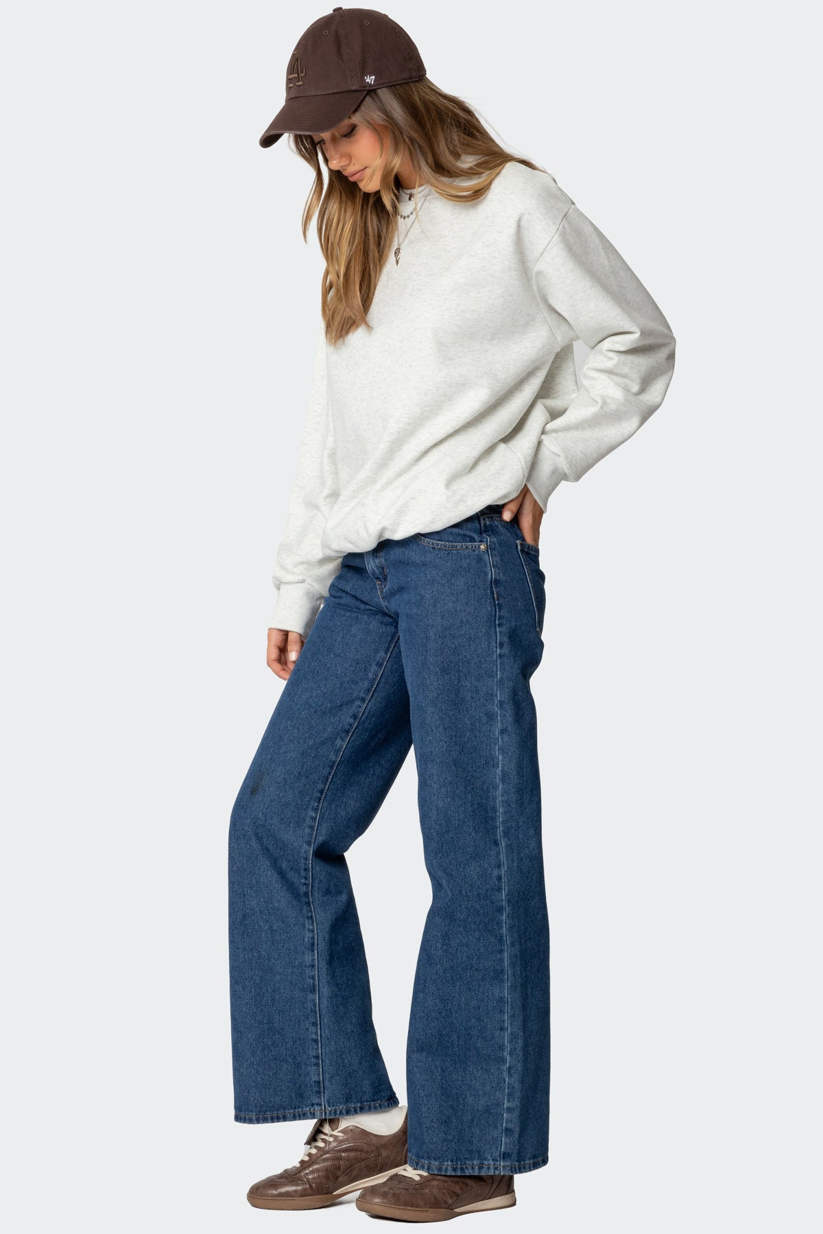 Laurey Oversized Sweatshirt - Image 4