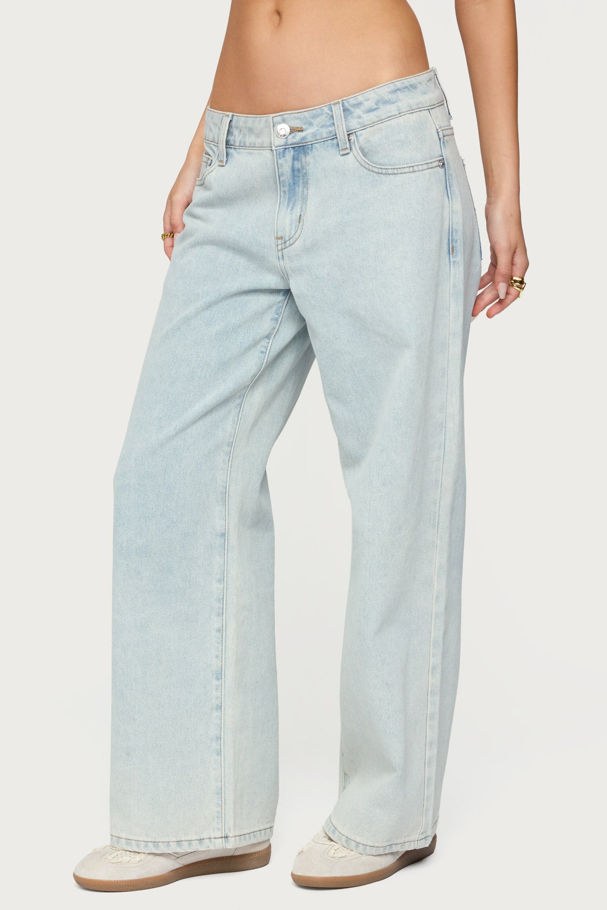 Petite Bow Pocket Relaxed Jeans - Image 4