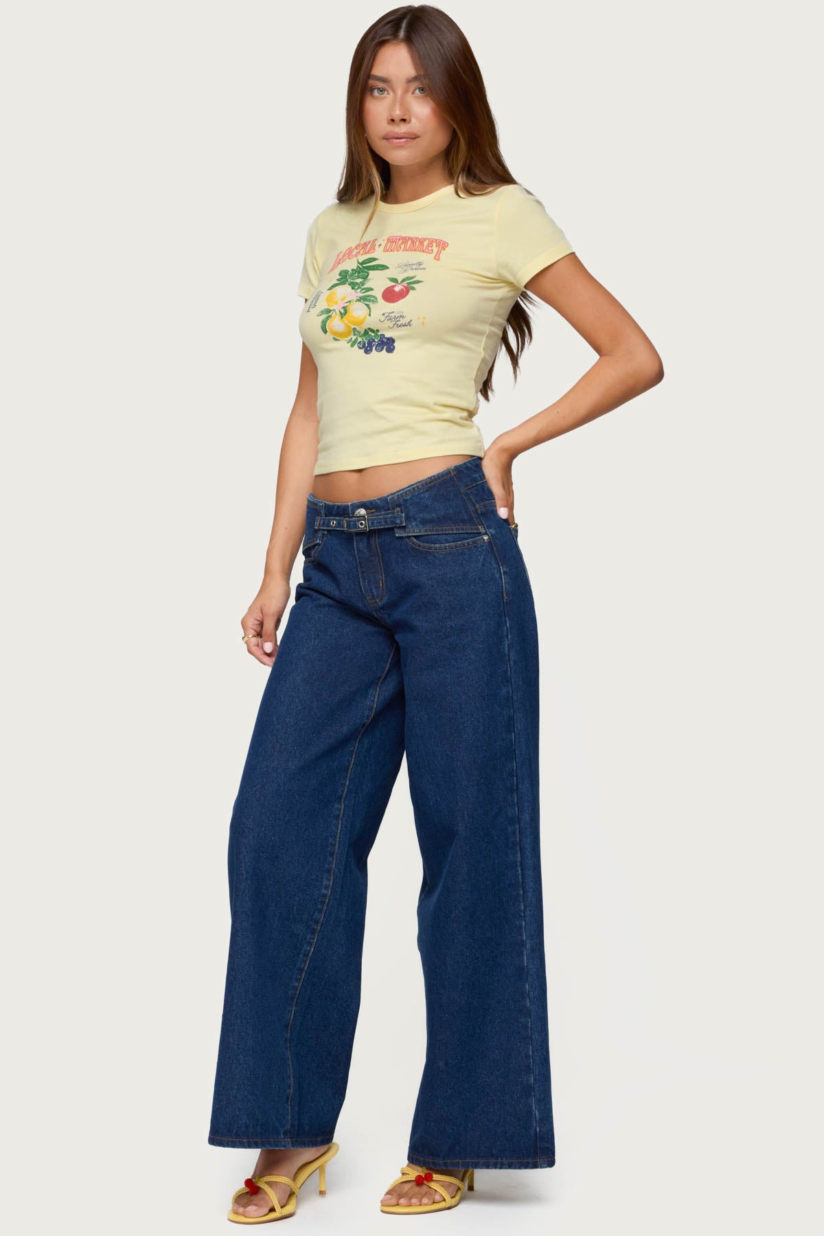 Local Market Graphic T Shirt - Image 5