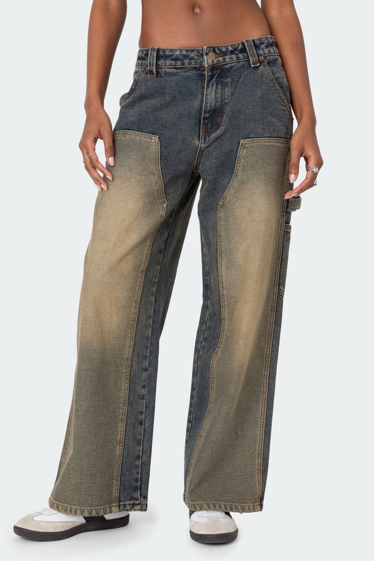 Contrast Panel Low Rise Washed Jeans - Image 2
