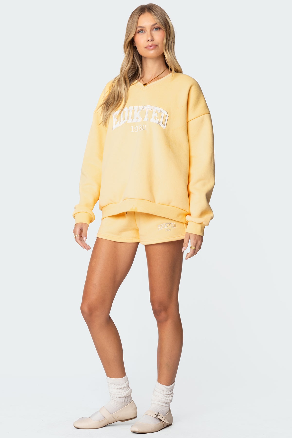 Edikted Girl Sweatshirt - Image 4