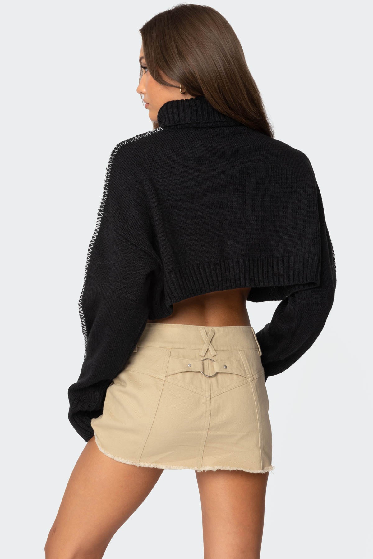 Embroidered Edge Cropped Turtle Neck Sweater - Image 4