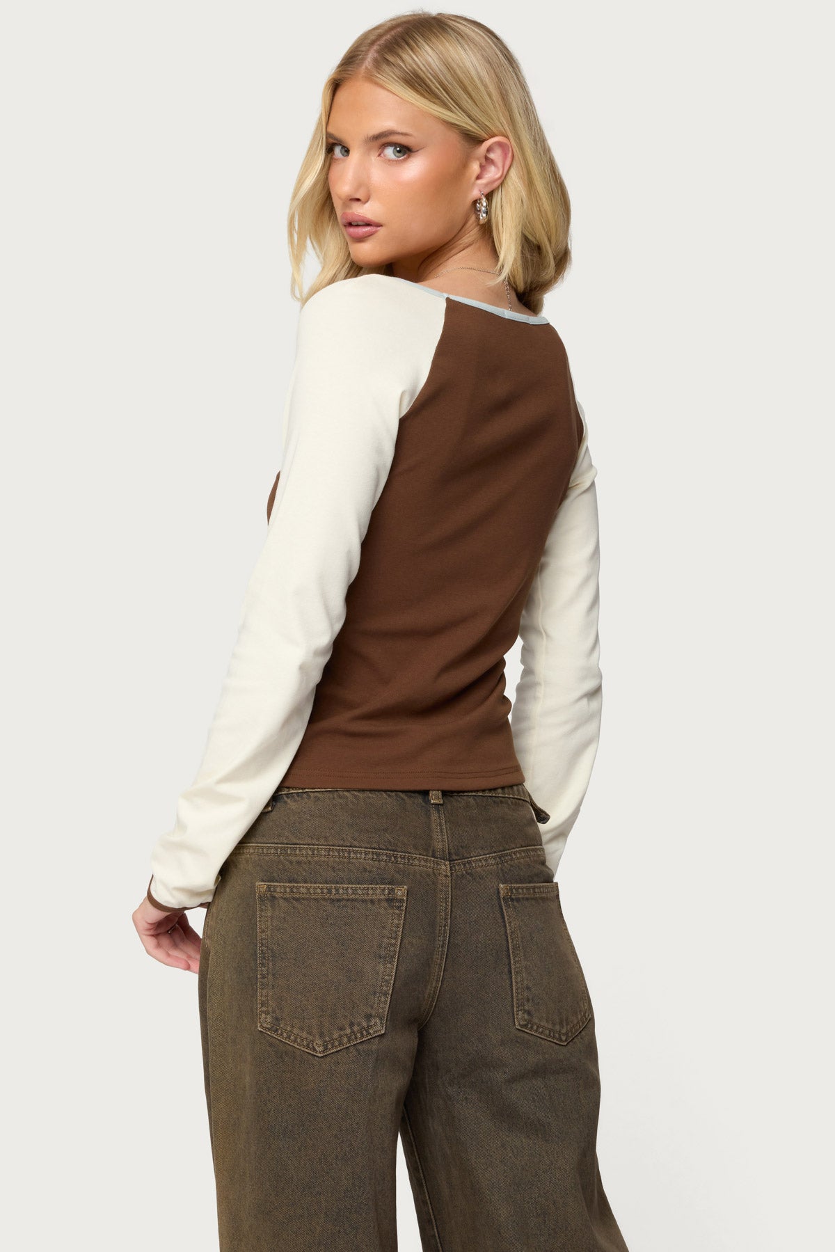 Ronie Contrast Raglan Top - Image 5