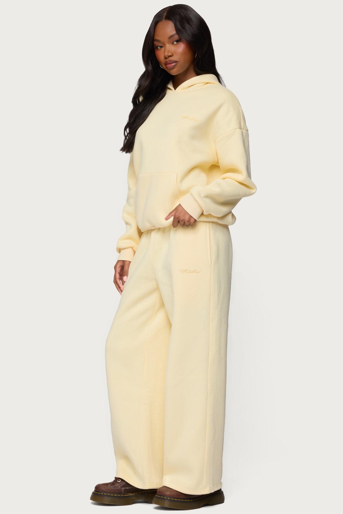 Basic Girl Oversized Edikted Hoodie - Image 5