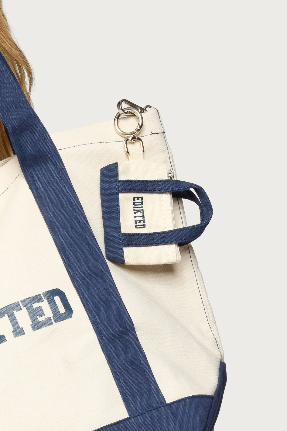 Mini Edikted Tote Bag Keychain