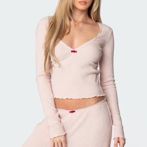 Roselle Ribbed V Neck Top