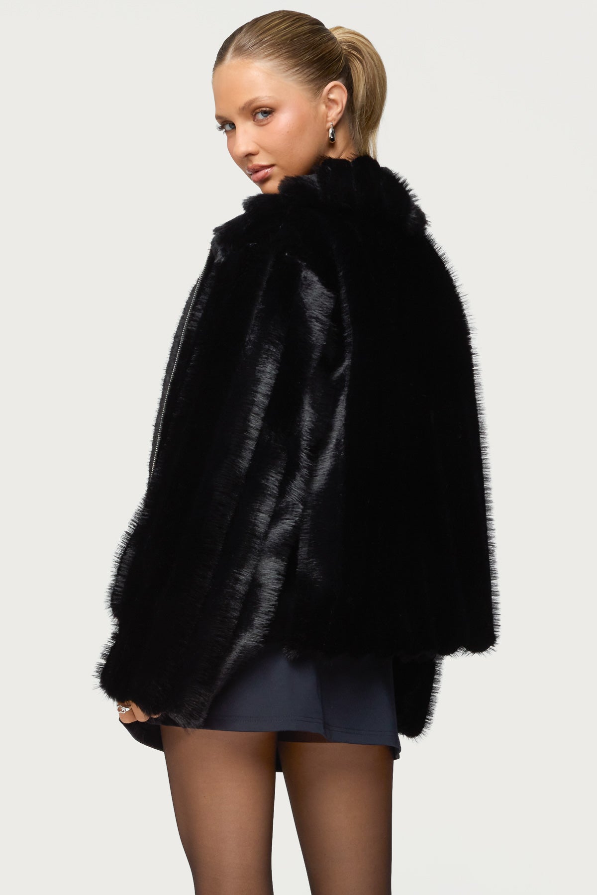Tedi Faux Fur Jacket - Image 5