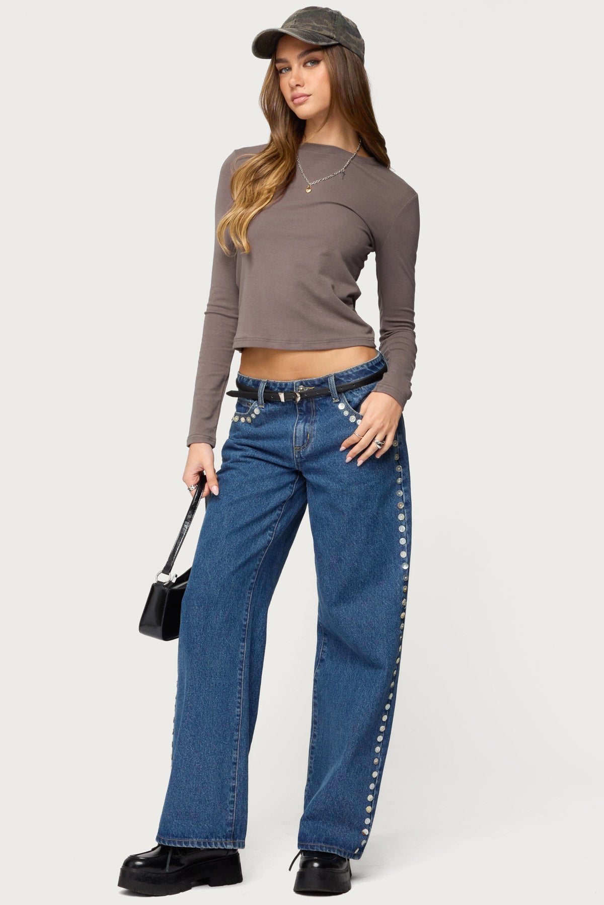 Kiyan Long Sleeve T Shirt - Image 2