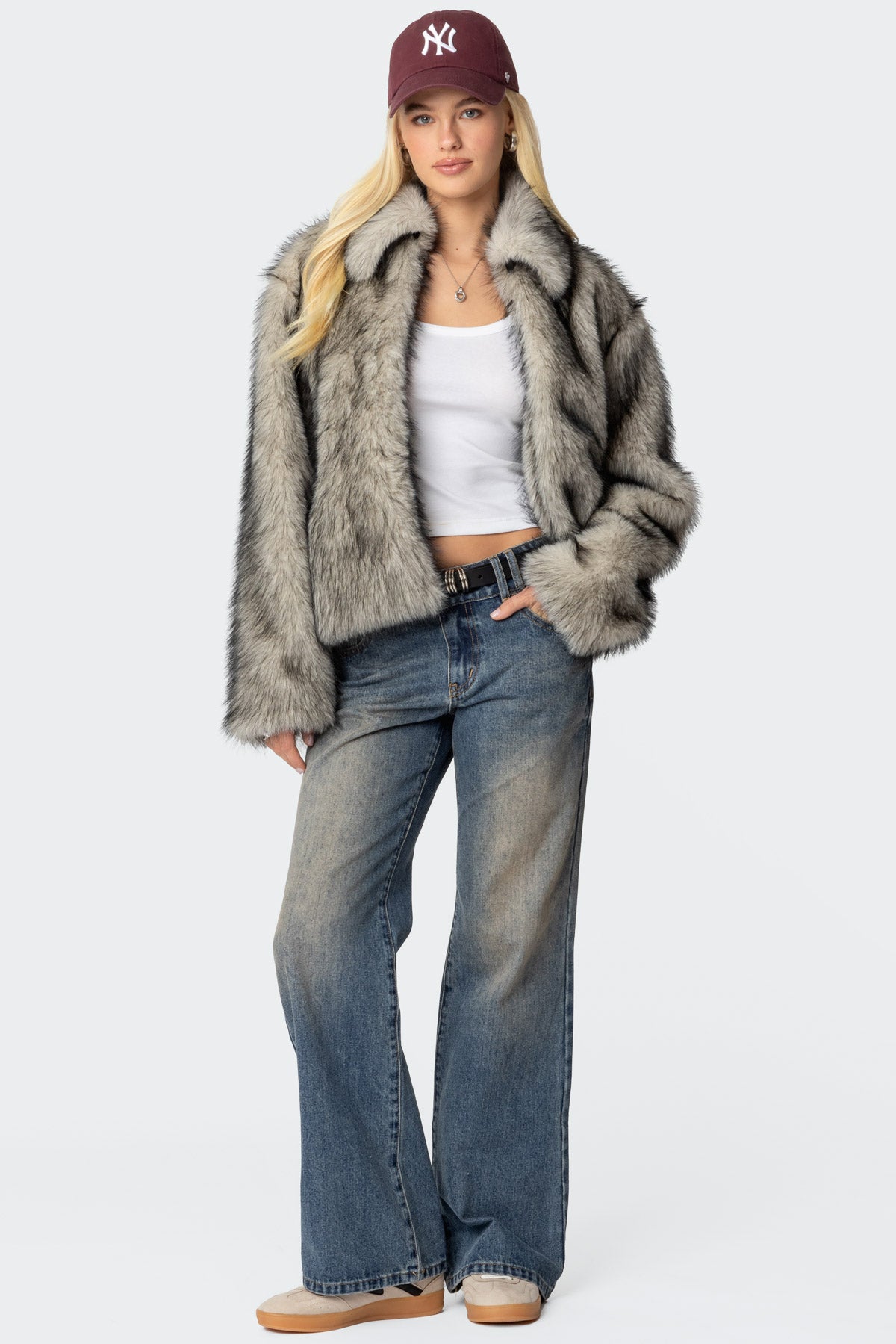 Mob Wife Faux Fur Jacket - Image 2