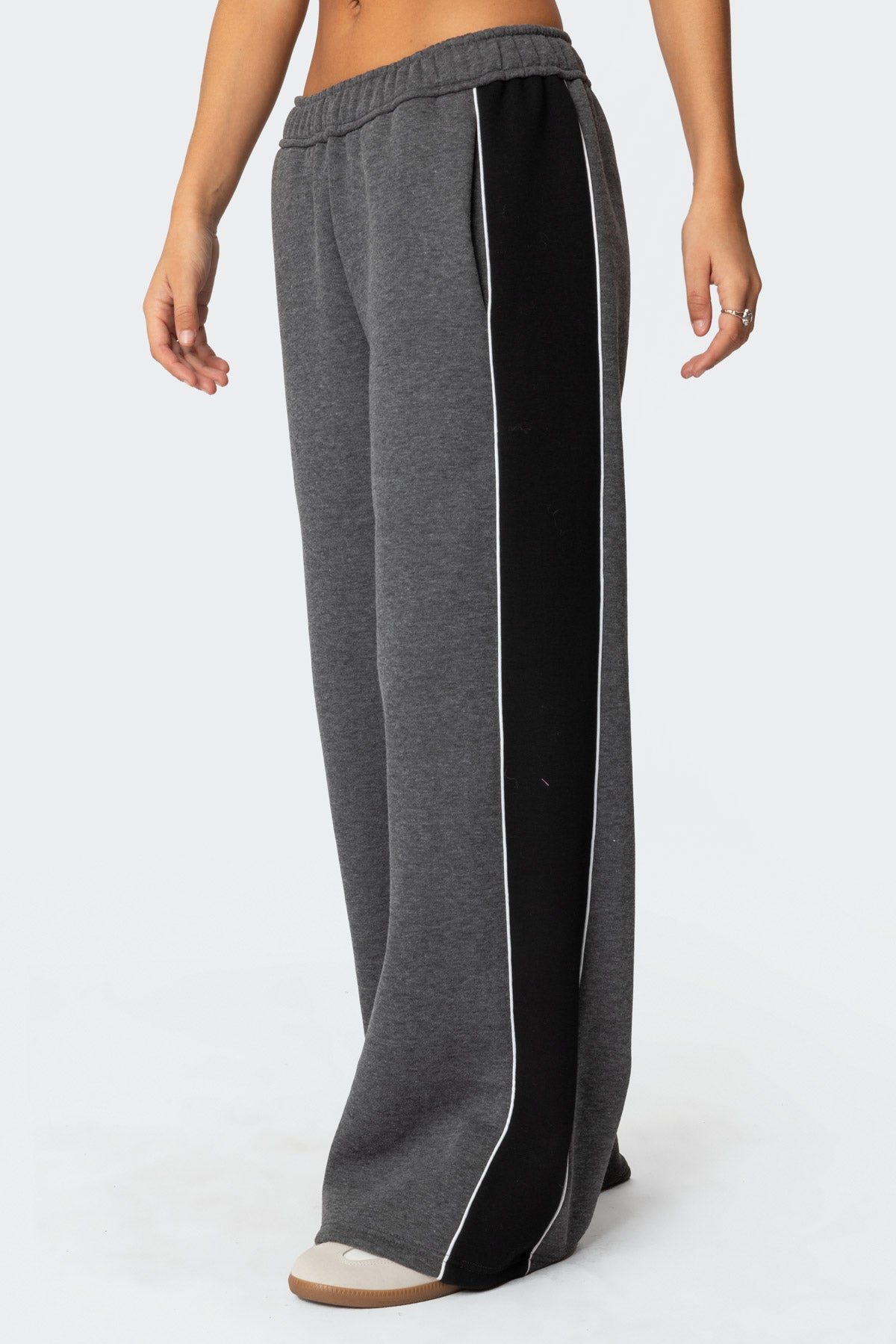 Contrast Panel Sweatpants - Image 3