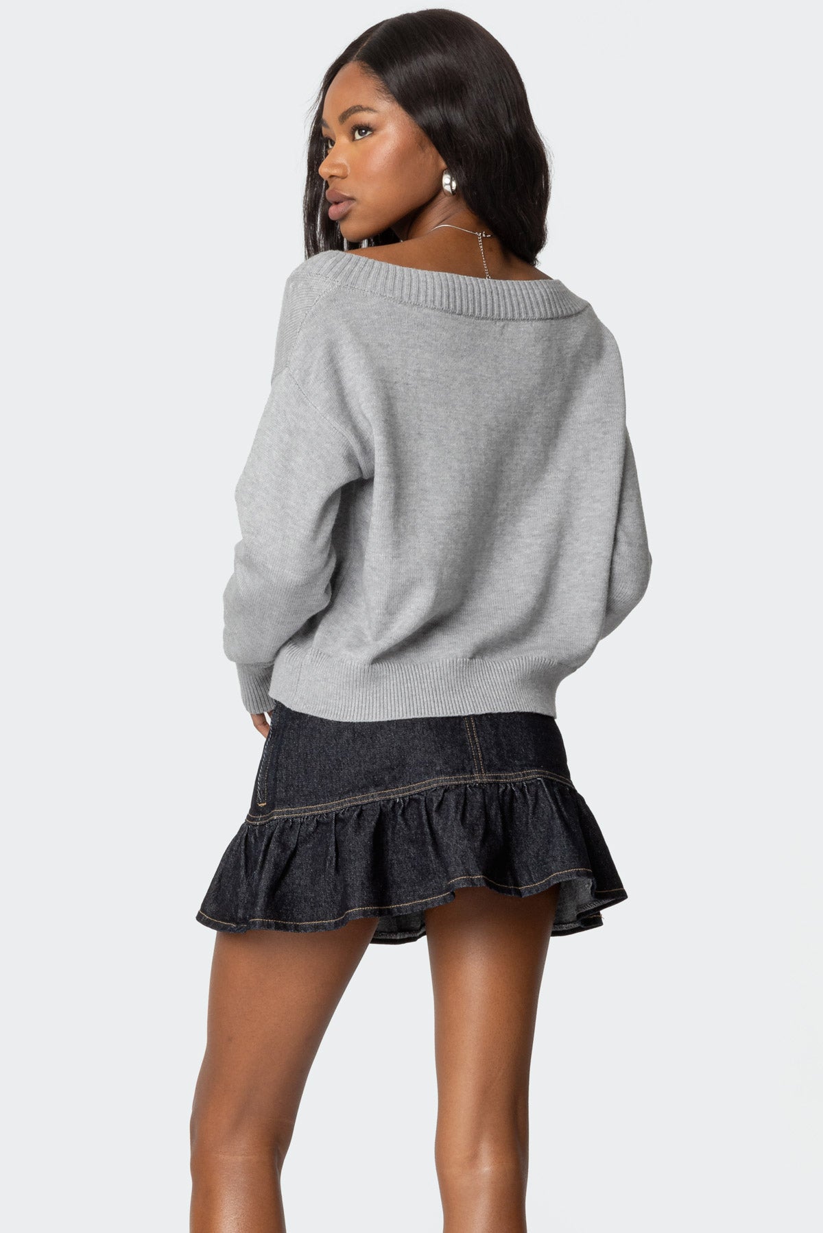 Eli Oversized V Neck Sweater - Image 5