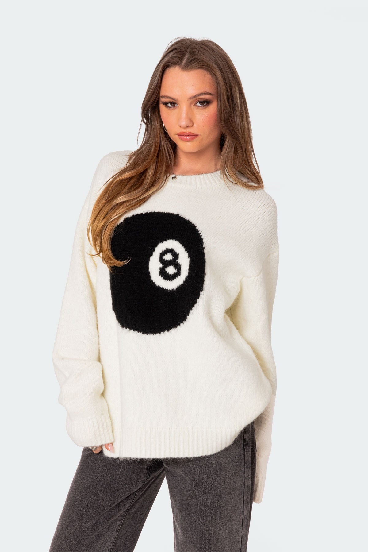 Magic 8 Oversized Chunky Knit Sweater - Image 4