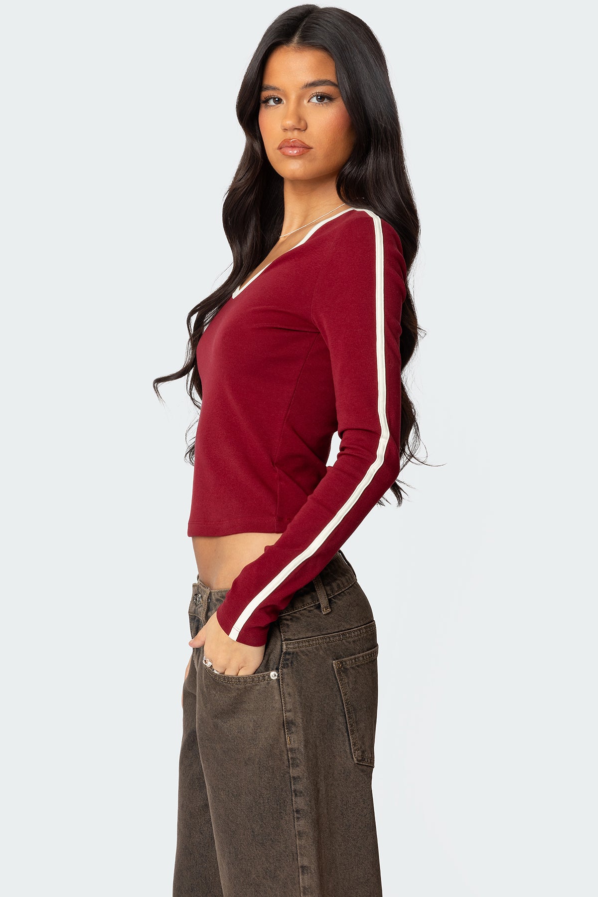 Contrast V Neck Long Sleeve T Shirt - Image 3