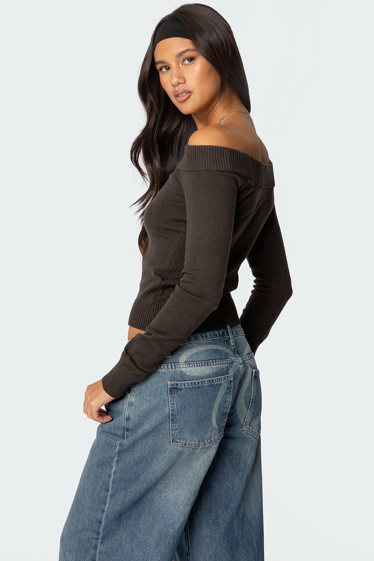 Tj Off Shoulder Knit Bow Top - Image 5