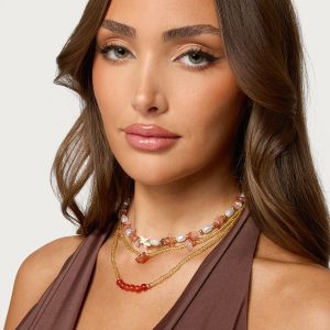 Pearly Beaded Layered Necklace