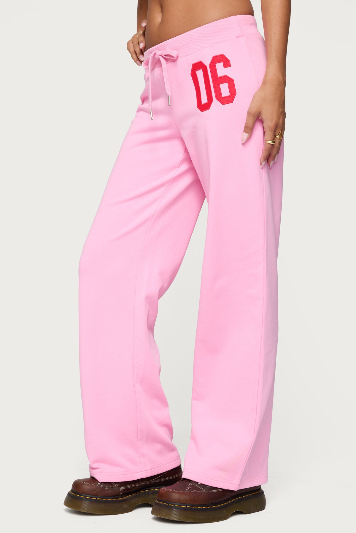 06 Sweatpants - Image 3