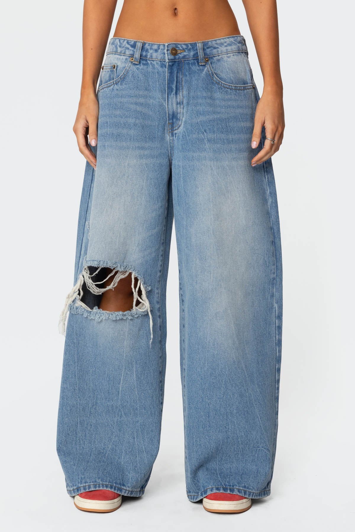 Distressed Low Rise Baggy Jeans - Image 2