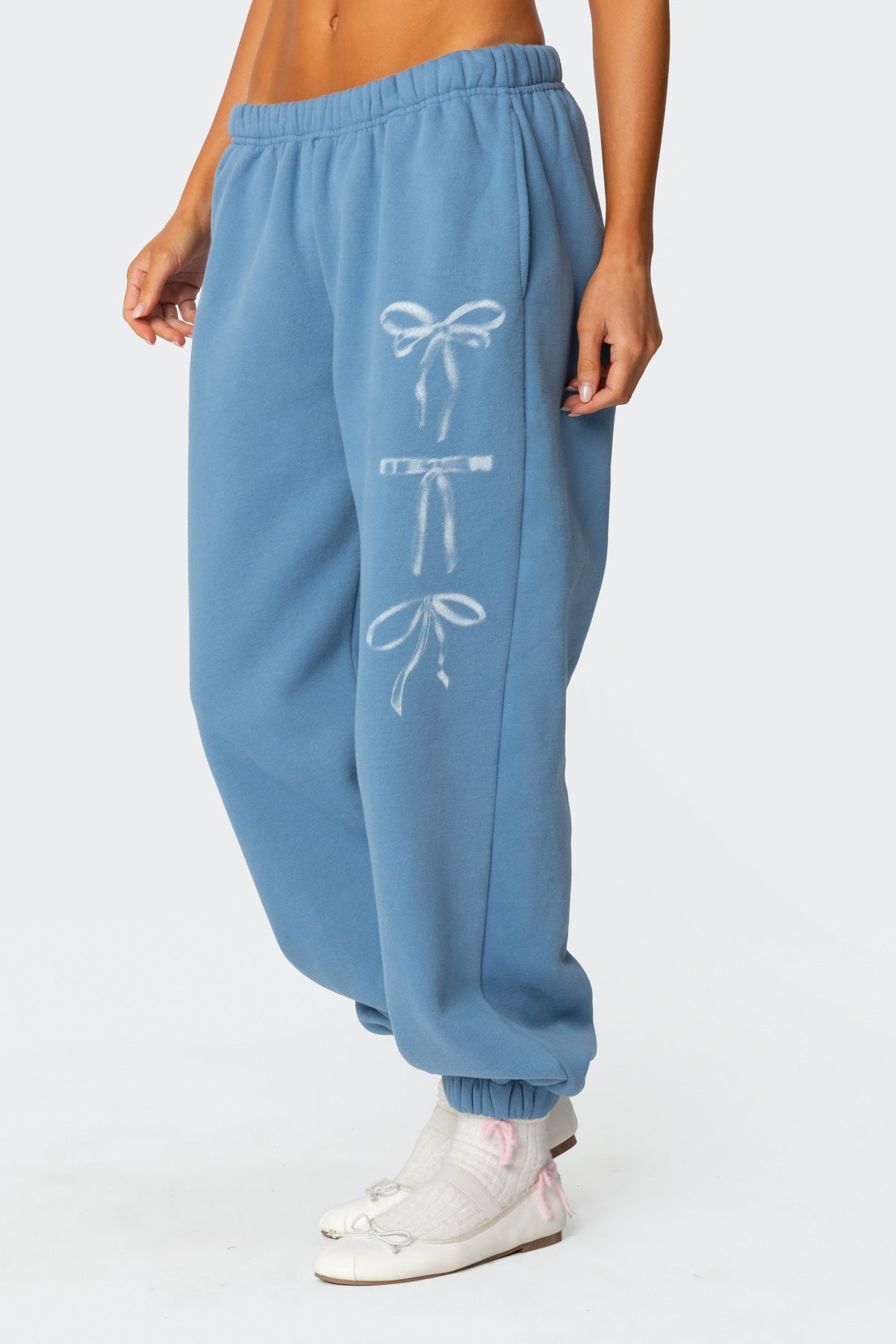 Bow Bliss Oversized Sweatpants - Image 3
